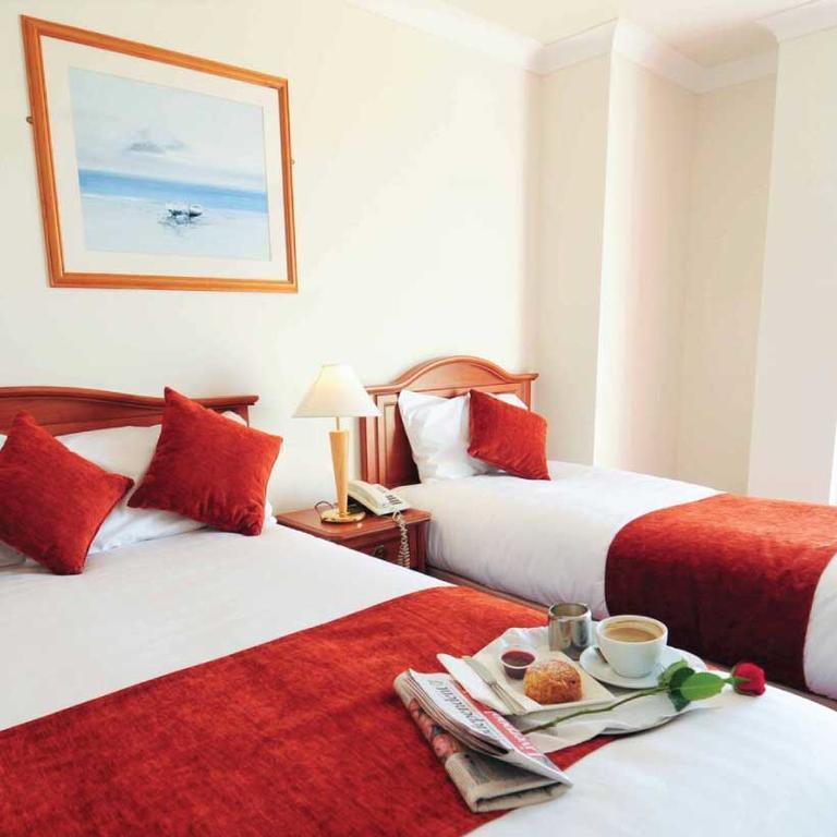 An Cruiscin Lan Hotel Спидал Екстериор снимка